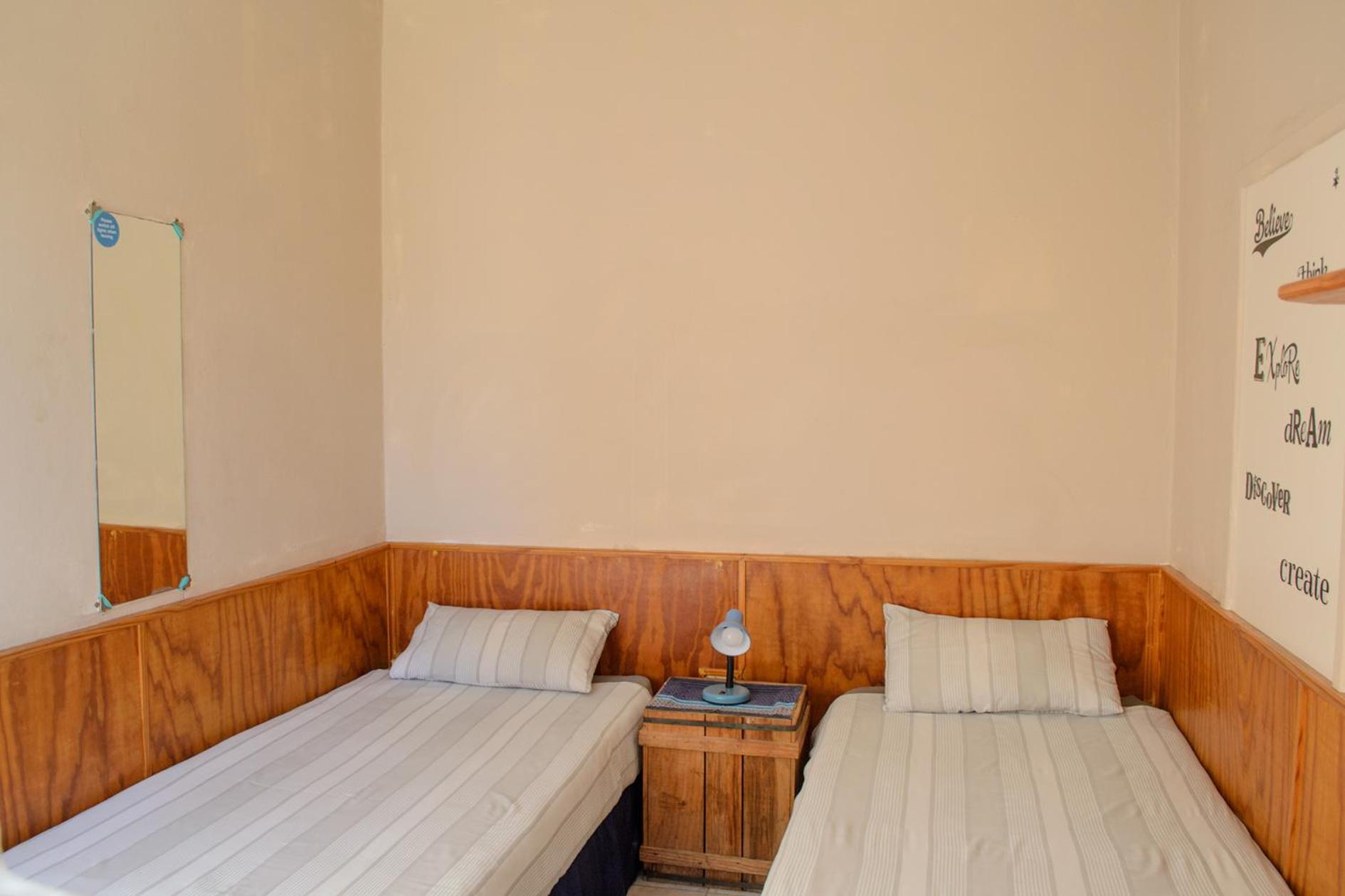 Element Riders Place Backpackers Lüderitz Εξωτερικό φωτογραφία